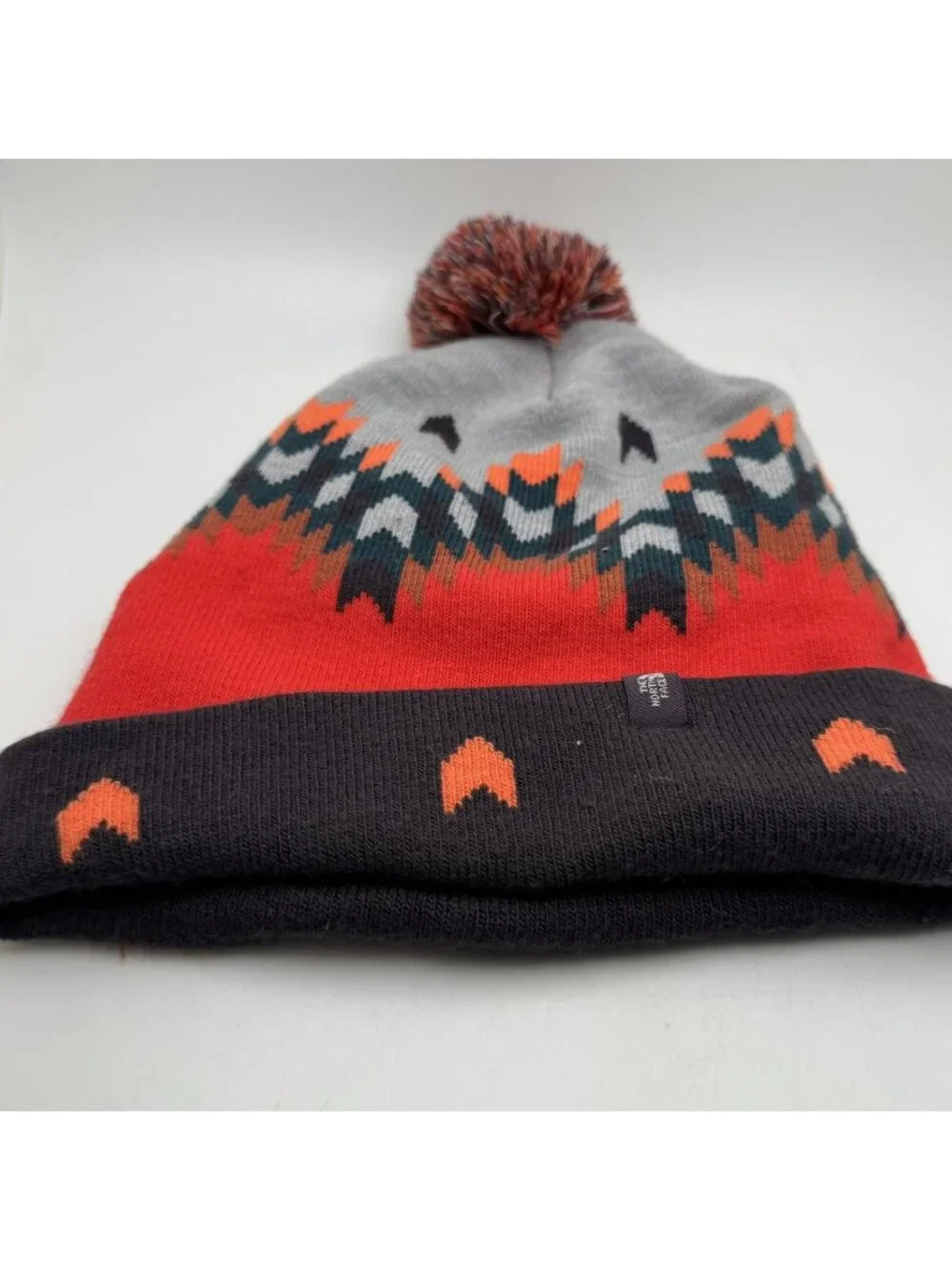 The North Face Beanie Hat Men's One Size Pom Pom Knit Winter Cap Red Black Grey